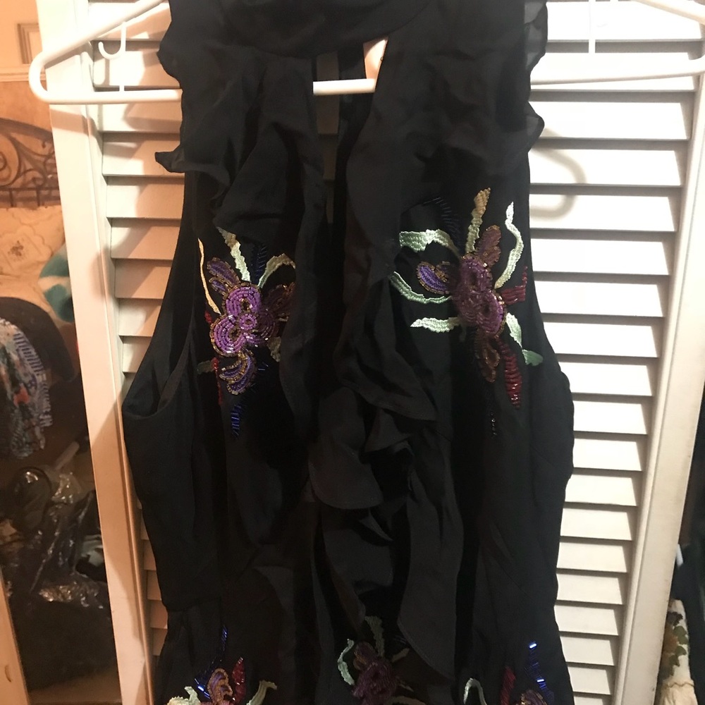 Blouse - Picture 2 of 3